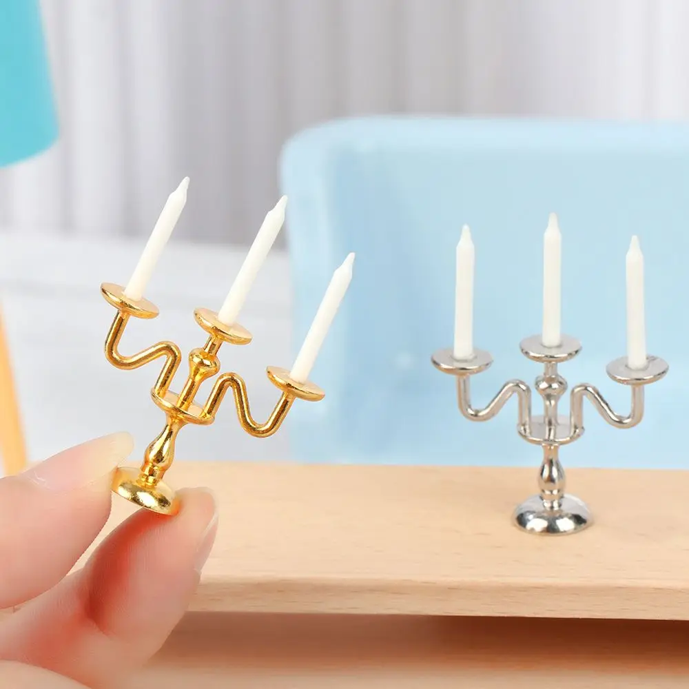Candelabro miniatura escala 1:12 para casa de muñecas con velas - imagen 3
