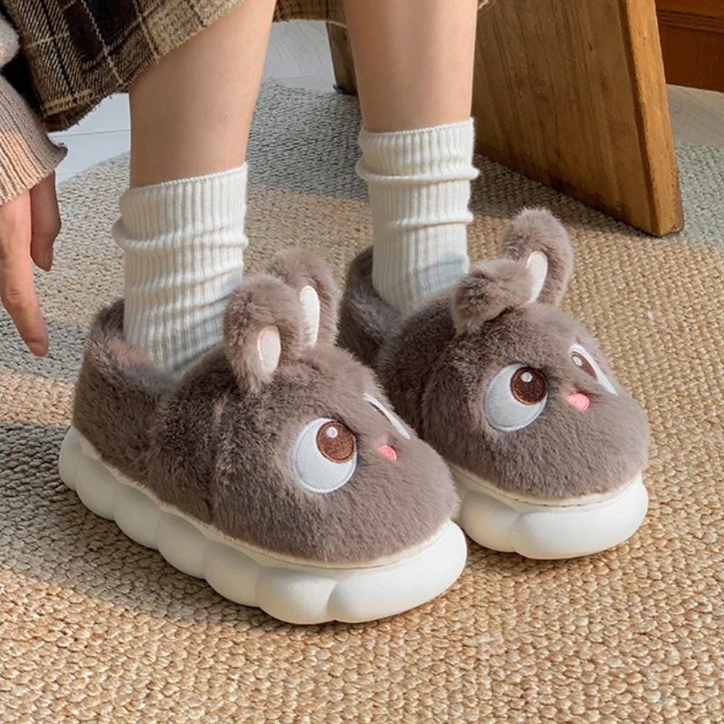 Zapatillas de casa invernal con dibujo de conejo antideslizantes - imagen 4