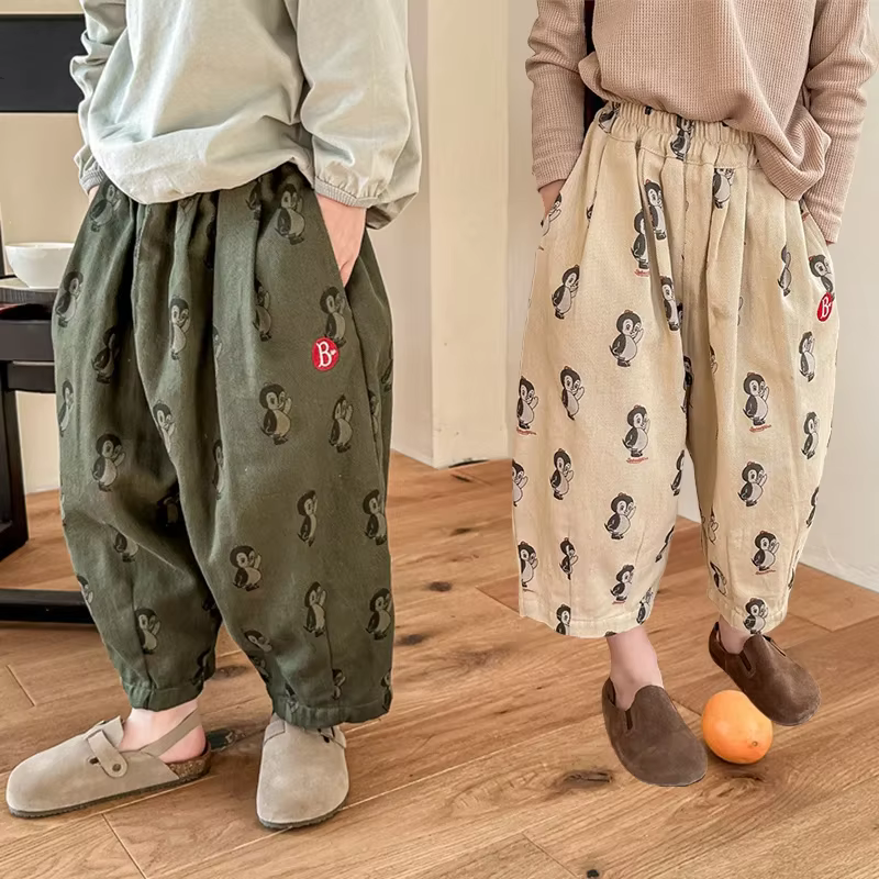 Pantalones harem para niños con estampado de pingüinos – ropa cómoda