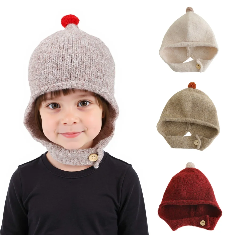 Gorro tejido para bebé de otoño-invierno con pompón y orejeras - imagen 4
