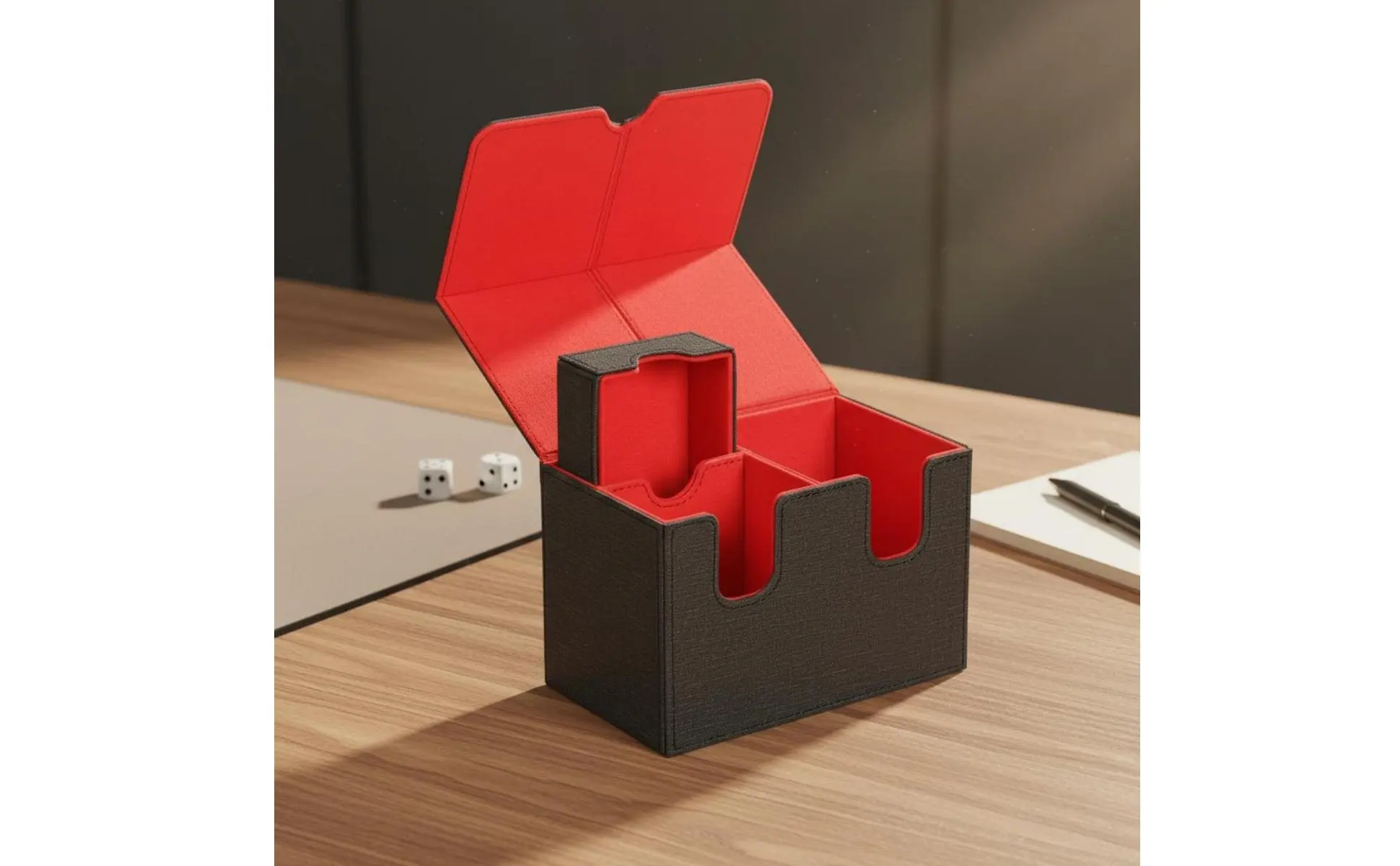 Interior de microfibra suave para proteger las cartas