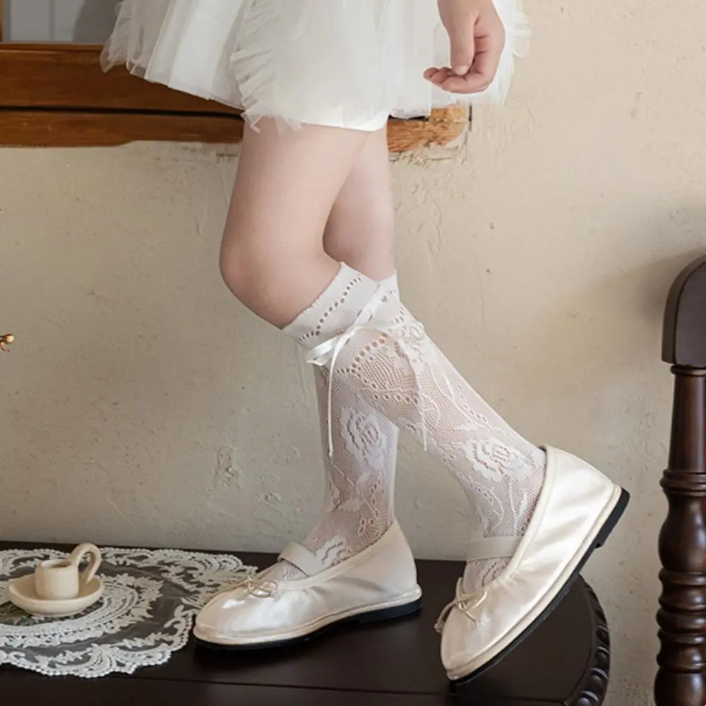 Calcetines de encaje finos con lazo y rosas estilo Lolita