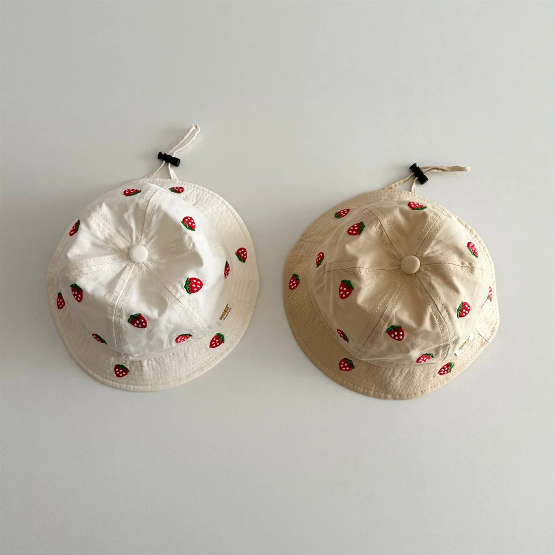 Sombrero de sol para niños con fresas bordadas y ala ancha - imagen 4