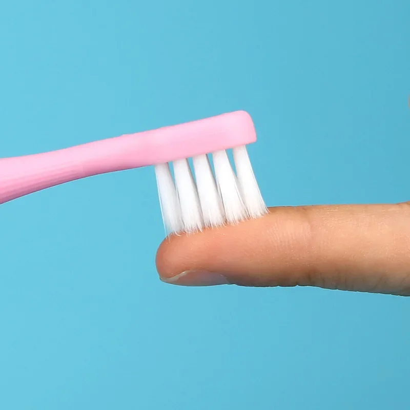 Cepillo dental infantil ecológico con cerdas suaves - imagen 4