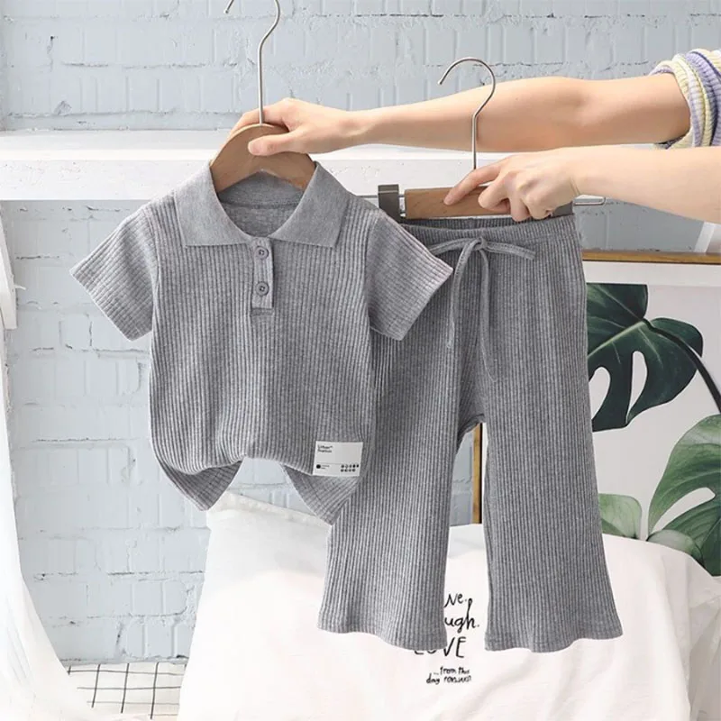 Conjunto infantil sporty para verano