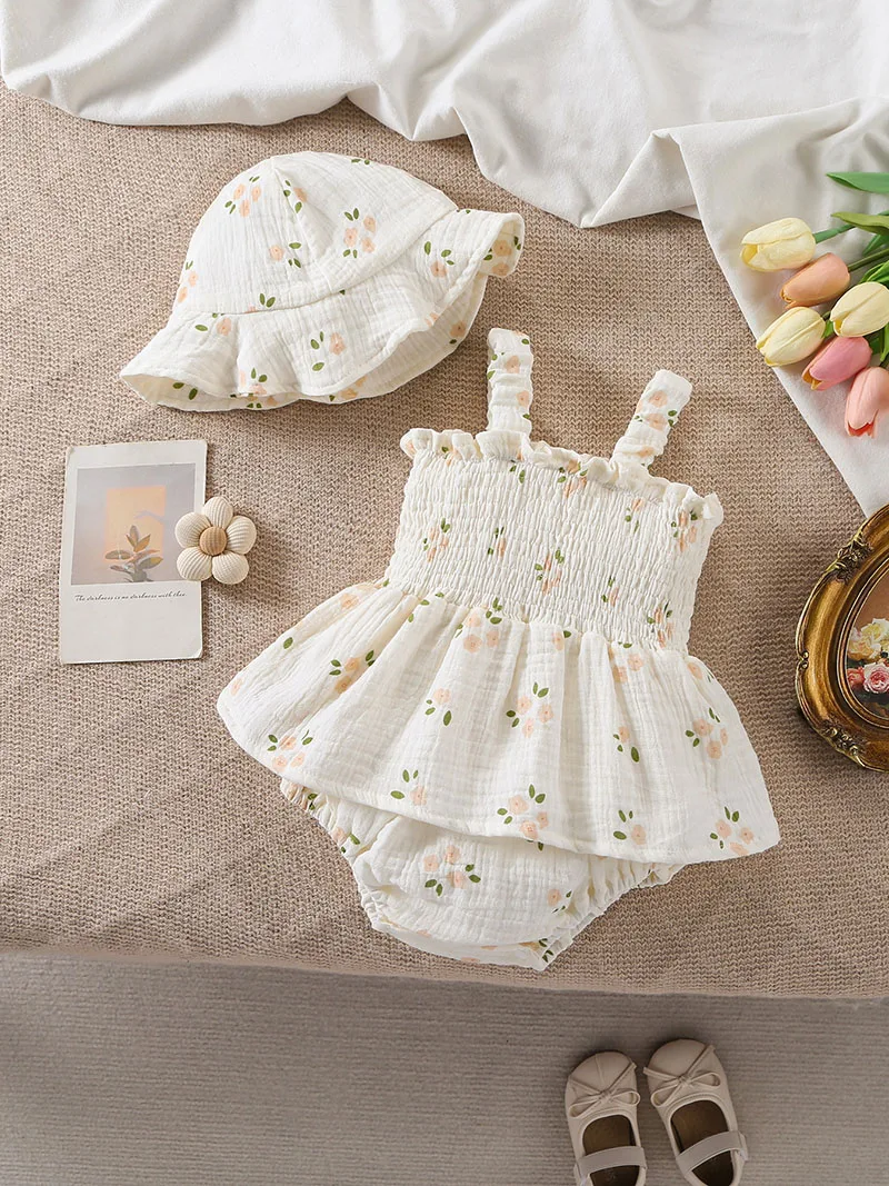 Body veraniego de bebé con flores, tirantes finos y gorro incluido - imagen 4