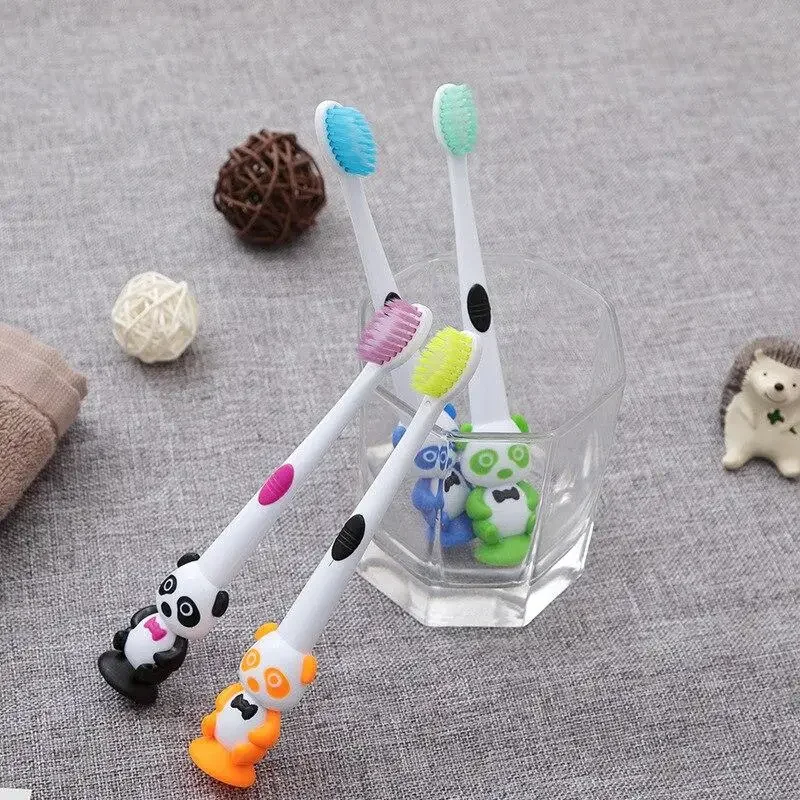 Cepillo infantil de cerdas suaves con panda – Higiene bucal para bebé - imagen 3