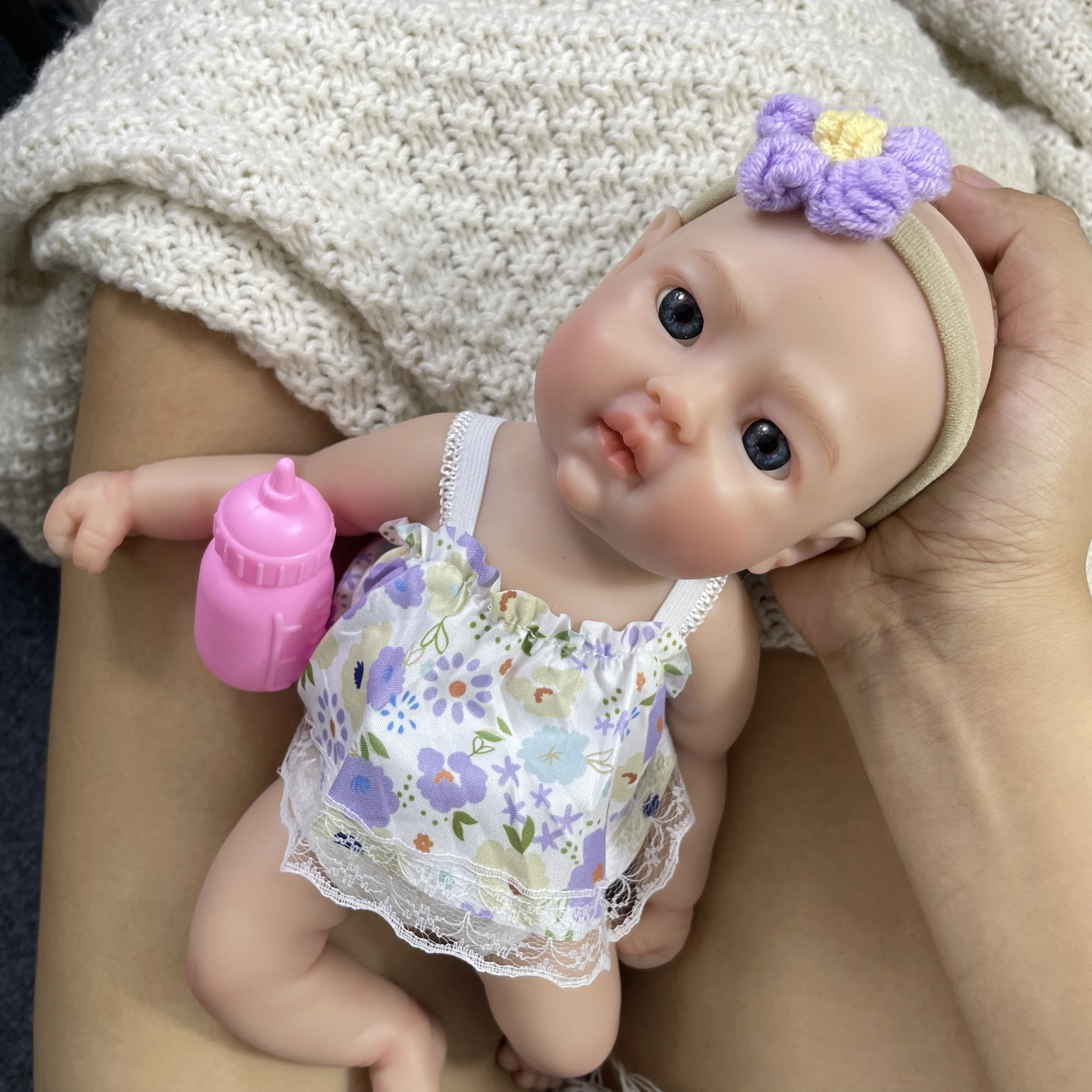 Muñeca reborn de silicona Tina, cuerpo lavable, suave para niña - imagen 3