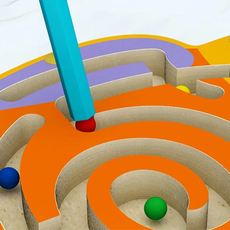 Juguete Montessori de madera con laberinto magnético para niños