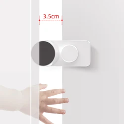 Protector de puerta antipinzamiento para bebés con bloqueo seguro