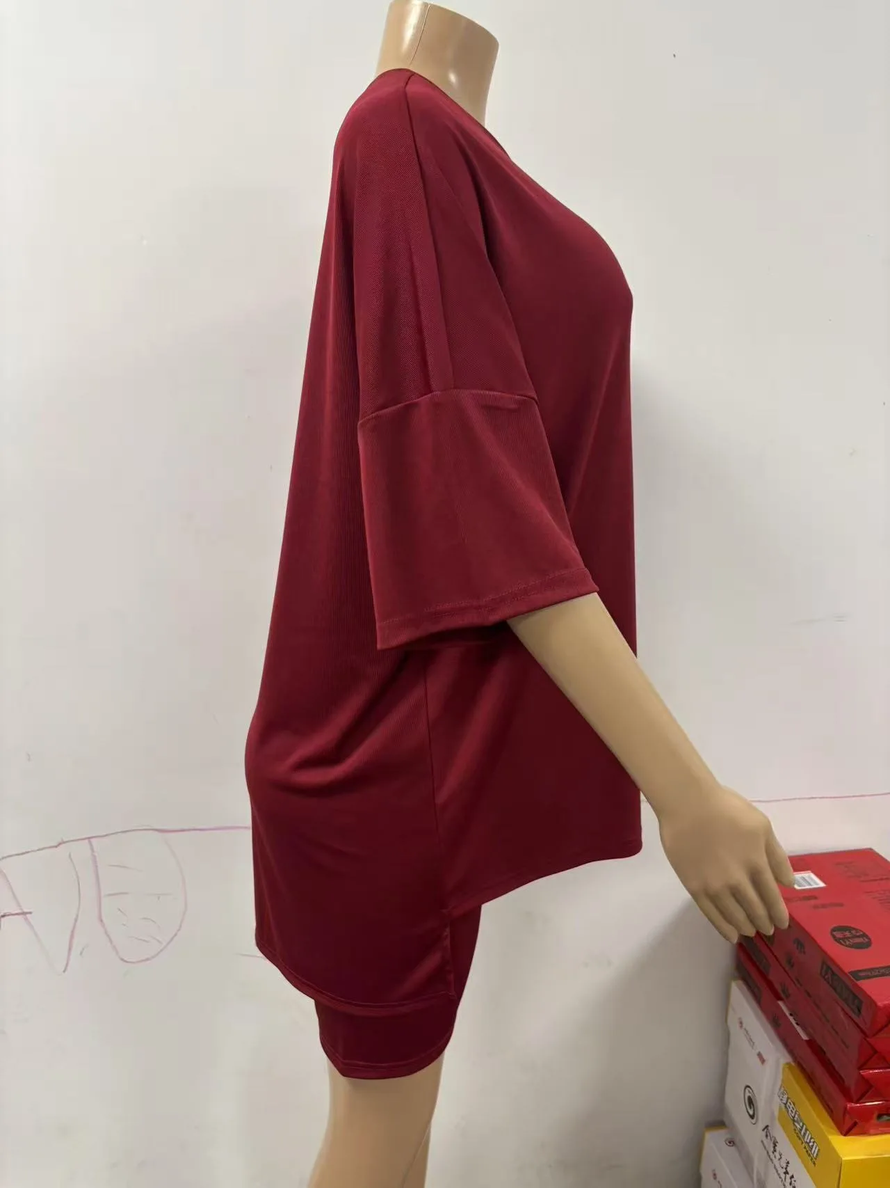 Detalle del conjunto con caída holgada