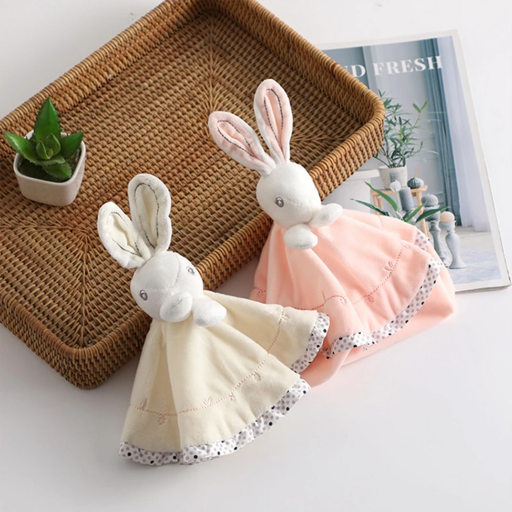 Manta de apego para bebé con peluche suave y babero - imagen 3