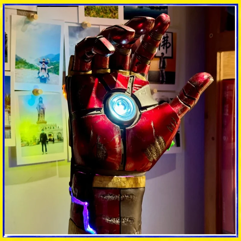 Figura de acción Thanos con Guantelete del Infinito iluminado - imagen 5