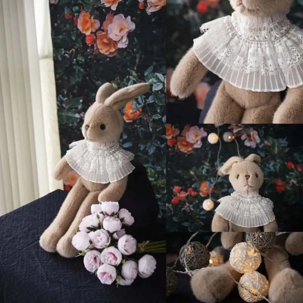 Peluche conejo de orejas largas con bufanda para decoración y juego - imagen 3