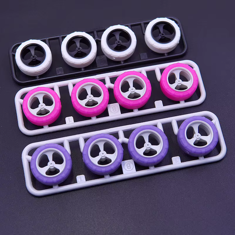 Neumáticos estrechos Mini 4WD fluorescentes en varios colores