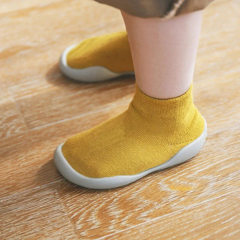 Botines antideslizantes de bebé recién nacido primeros caminantes