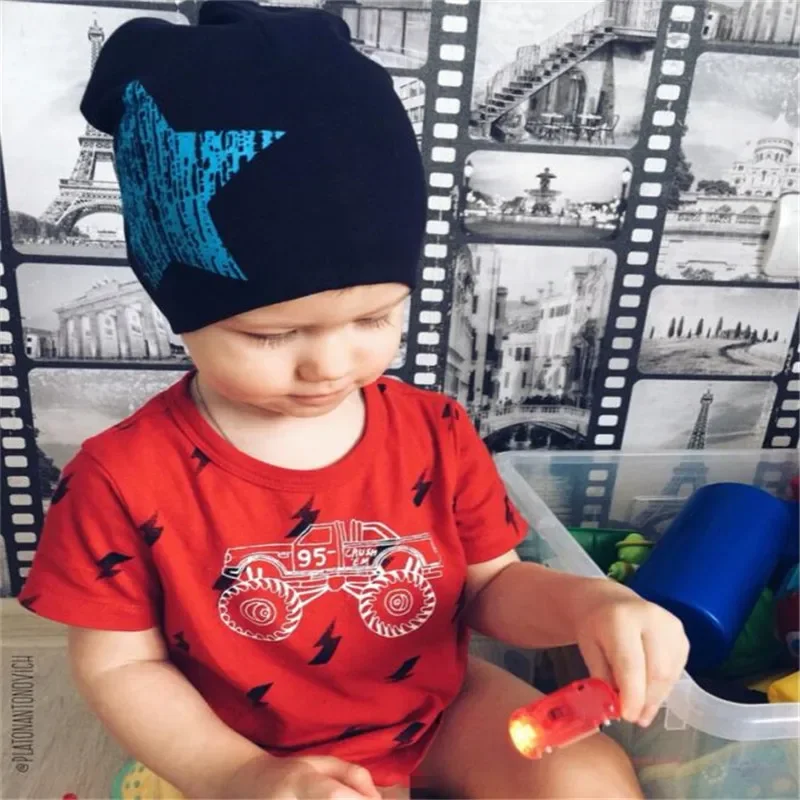 Gorro bebé cálido suave con estrella dorada para primavera y otoño - imagen 4