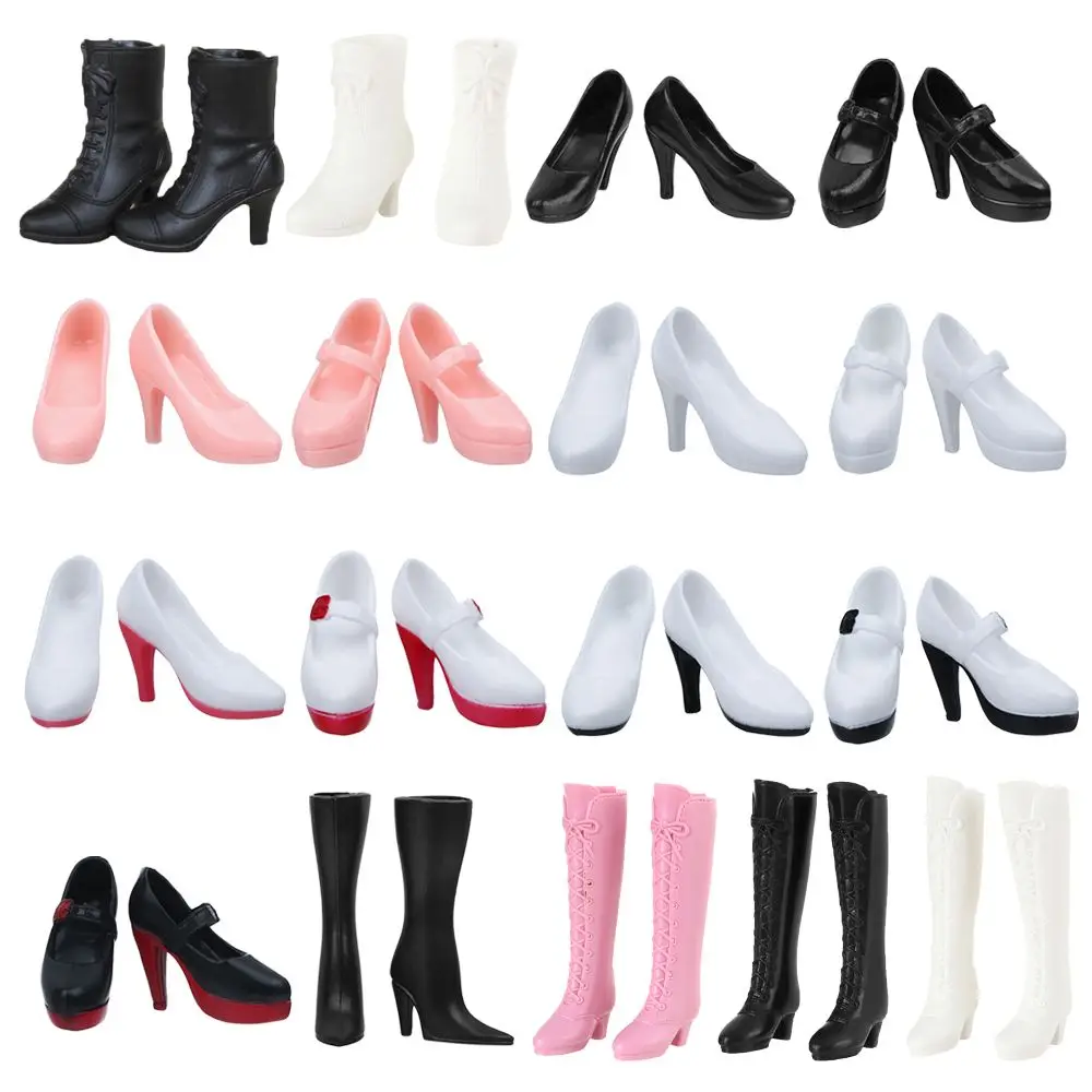 Botas de plástico para muñecas – Calzado infantil multicolor - imagen 2