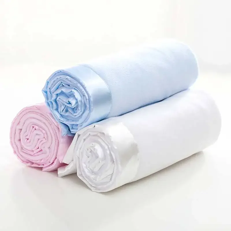Manta polar para niños en color sólido, suave y práctica para dormir - imagen 3