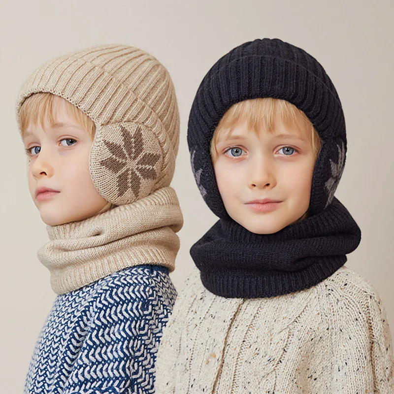 Gorro de punto con orejeras y bufanda para niño – Forro felpa - imagen 2