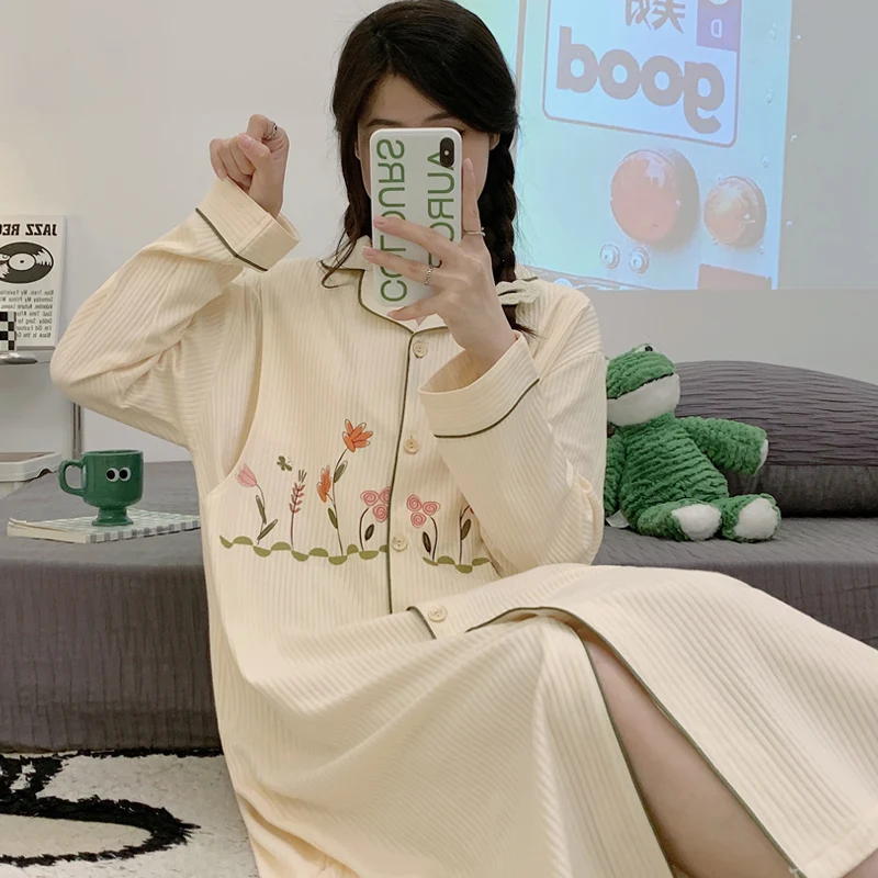 Vestido de noche de maternidad de algodón a rayas bordado - imagen 4