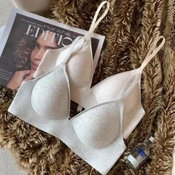 Sujetador sin costuras de estampado pequeño con efecto push-up antideslizante