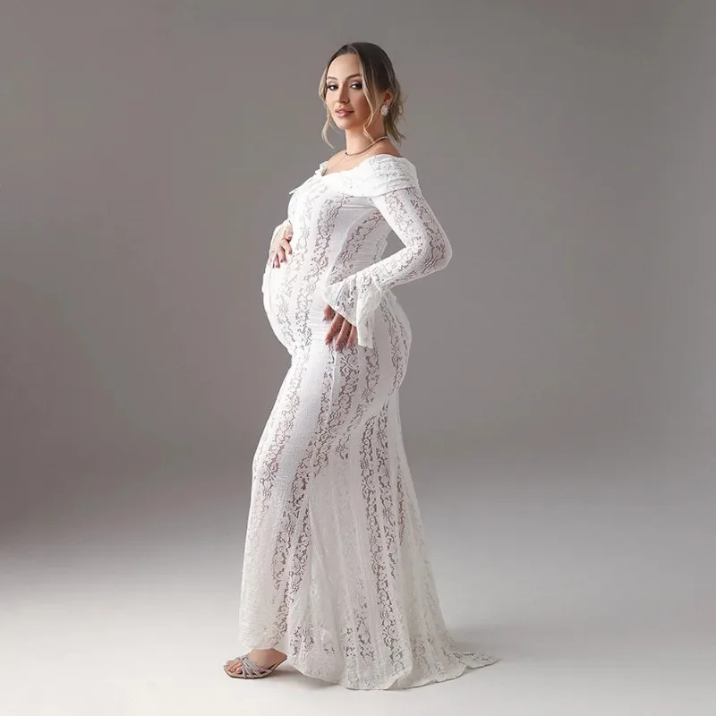 Detalle encaje vestido maternidad