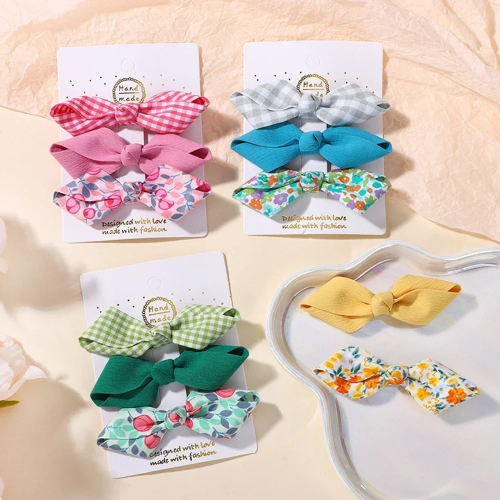 Pinzas para el pelo niña con flequillo y horquillas estampadas - imagen 4