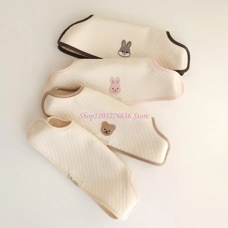 Baberos protectores de dibujos para bebé – Set suave y tierno