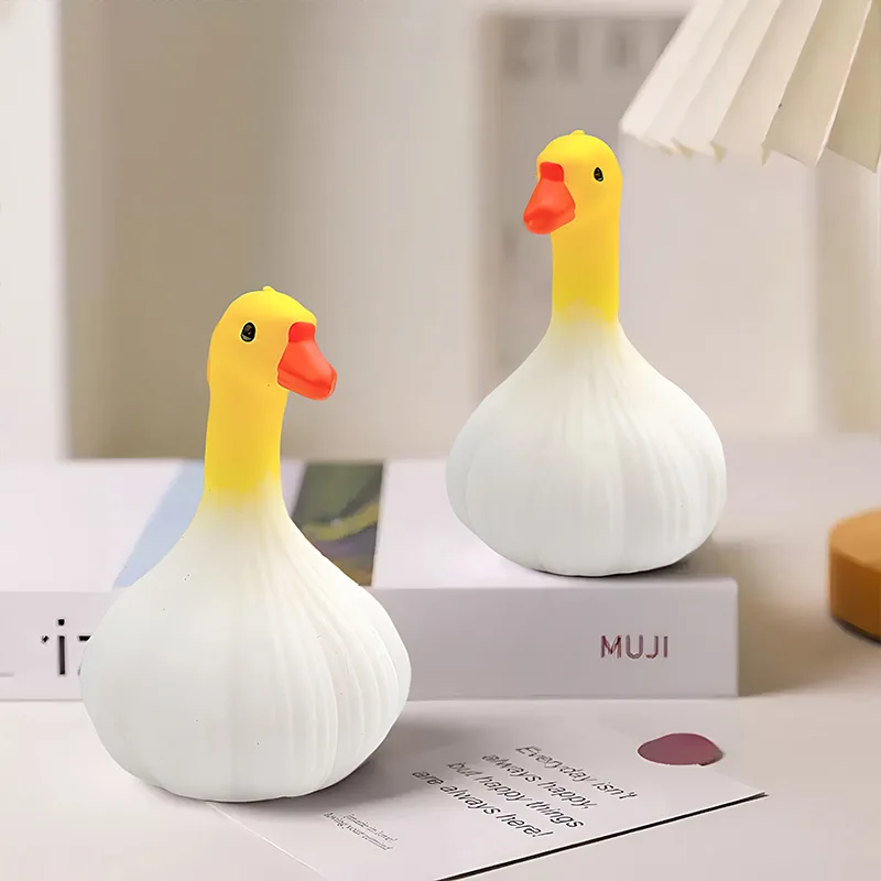 Juguete antiestrés de pato blandito suave – estilo Buda - imagen 2