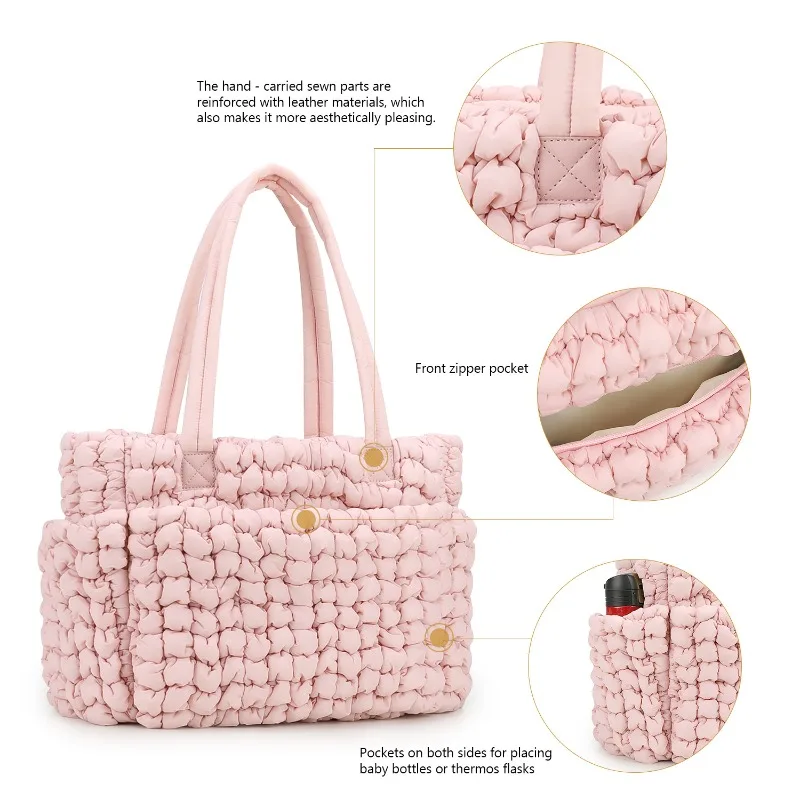 Detalle de la bolsa en tonos neutros
