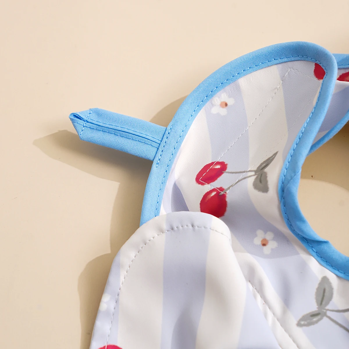 Babero bebé Elinfant impermeable de PU con bolsillo, fácil limpieza - imagen 3