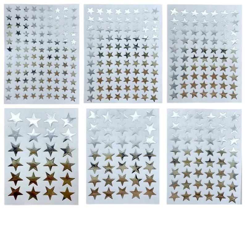Pegatinas de estrellas plateadas para recompensar a niños en la escuela