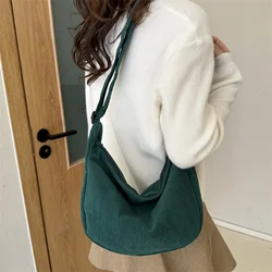 Bolso bandolera minimalista de tela con cremallera lisa unicolor