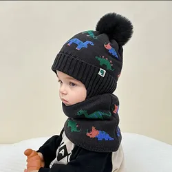 Conjunto bebé gorro y bufanda de punto suave con orejeras