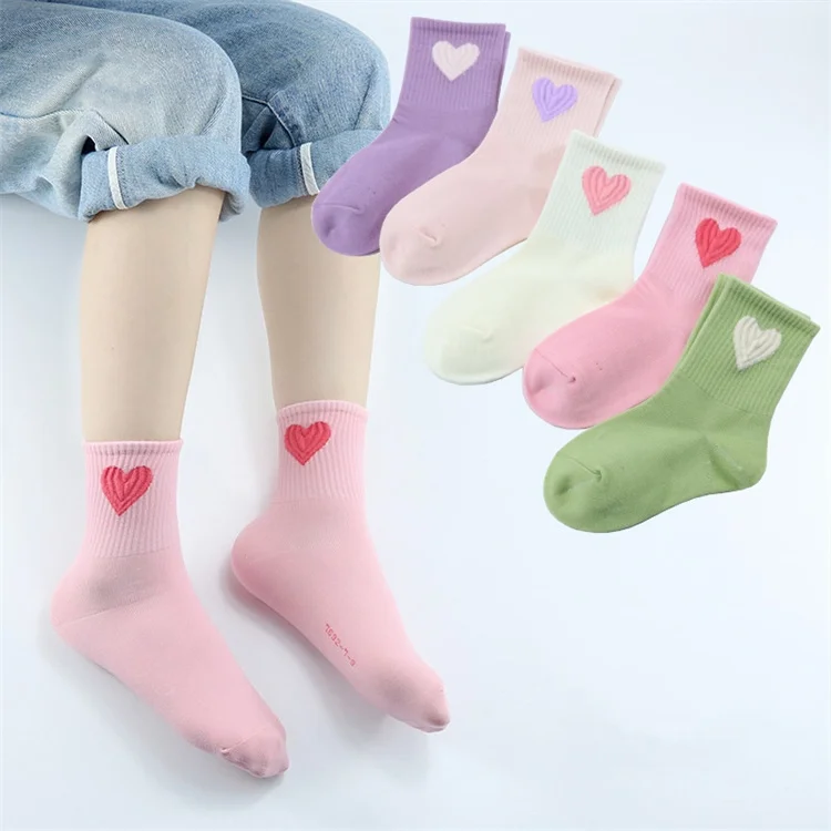 Calcetines con diseño de princesa y colores pastel