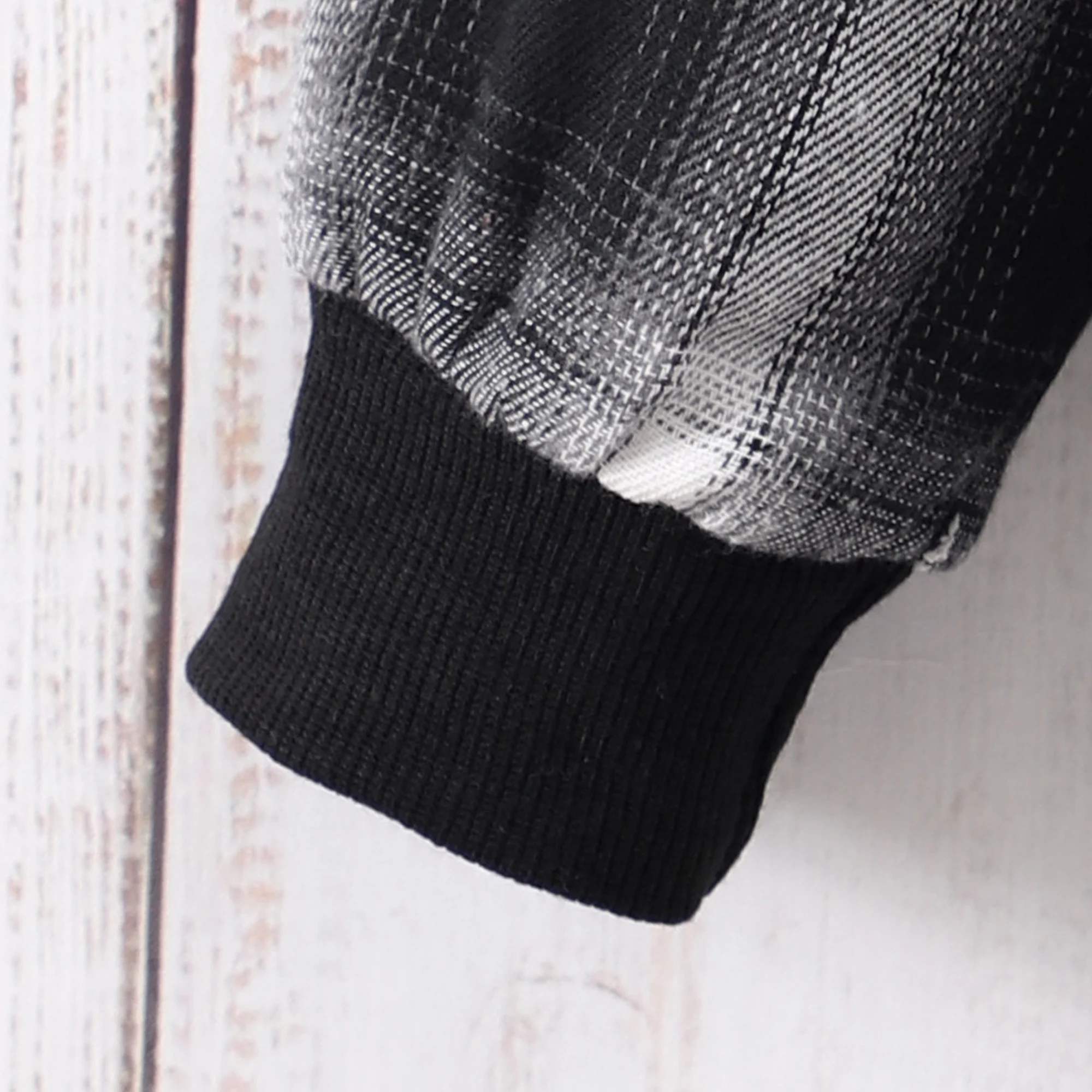 Sudadera con capucha infantil deportiva de cuadros patchwork y letras - imagen 4