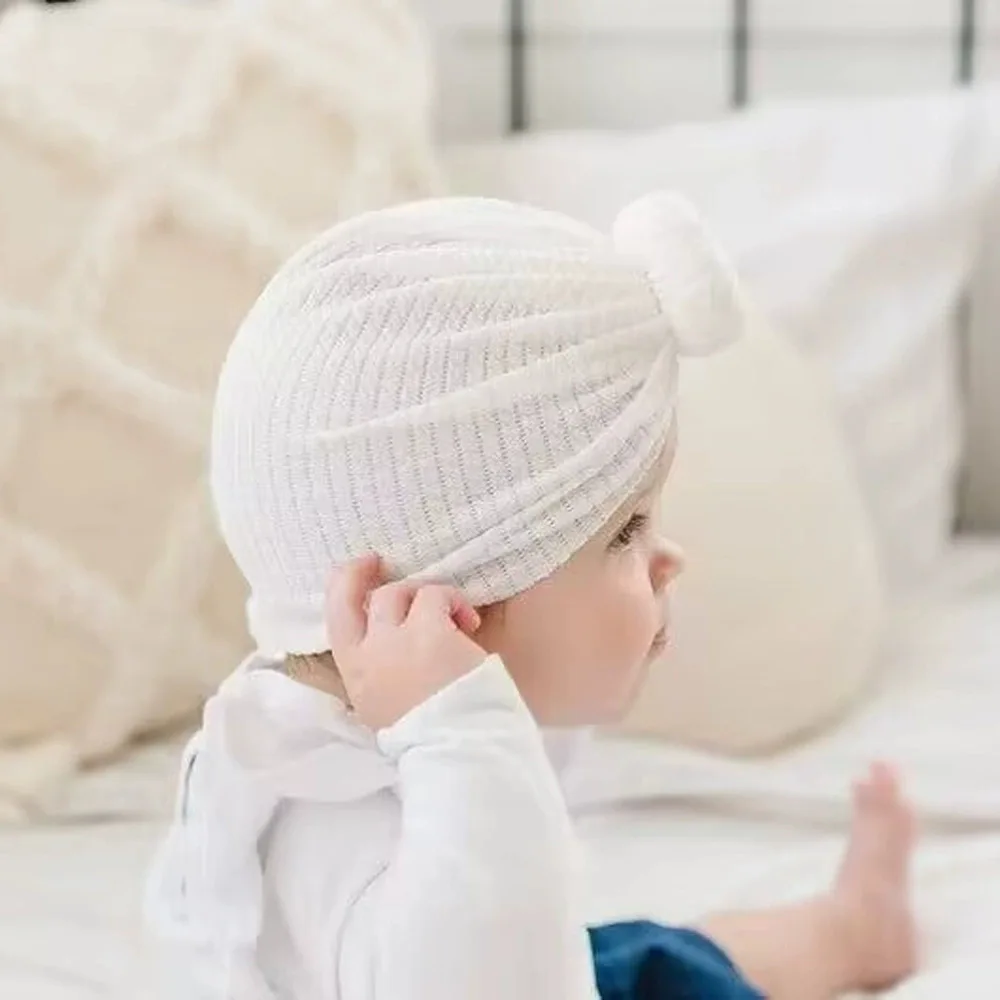 Gorro bebé en tono pastel