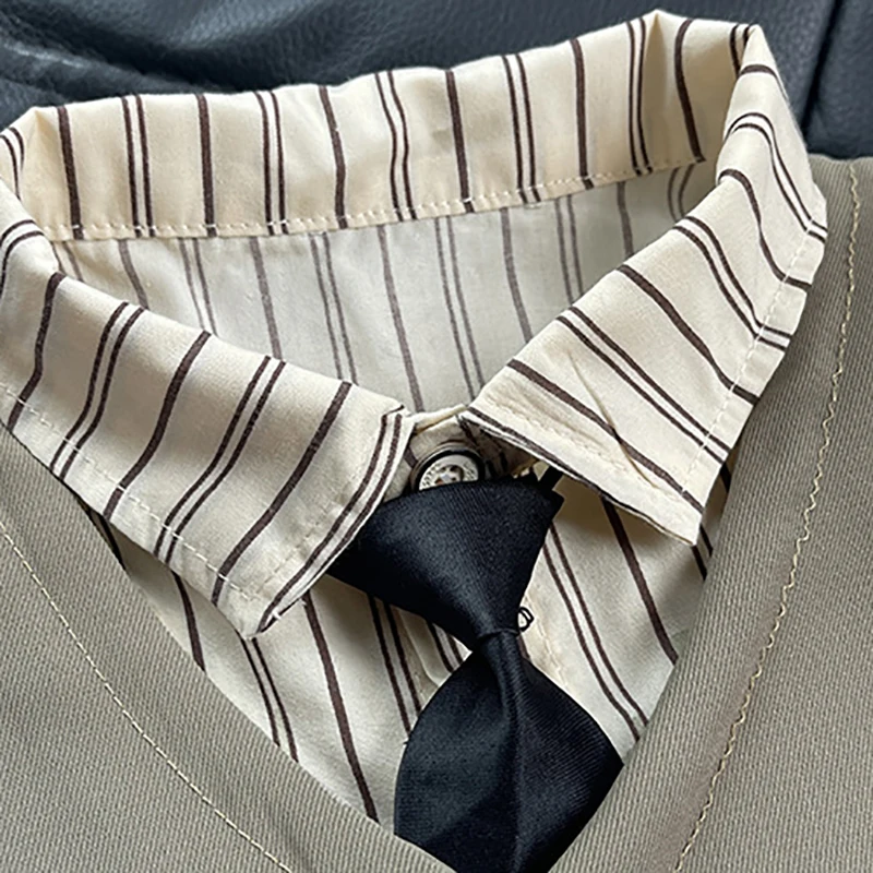 Conjunto de verano para bebé con camiseta a rayas y pantalón corto - imagen 3