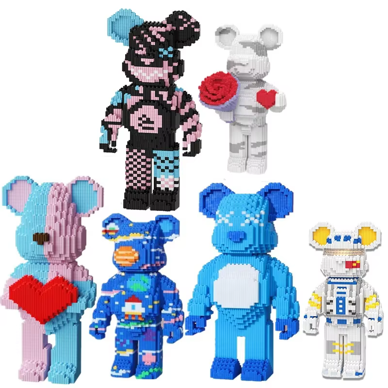 Mini oso Bearbrick frontal