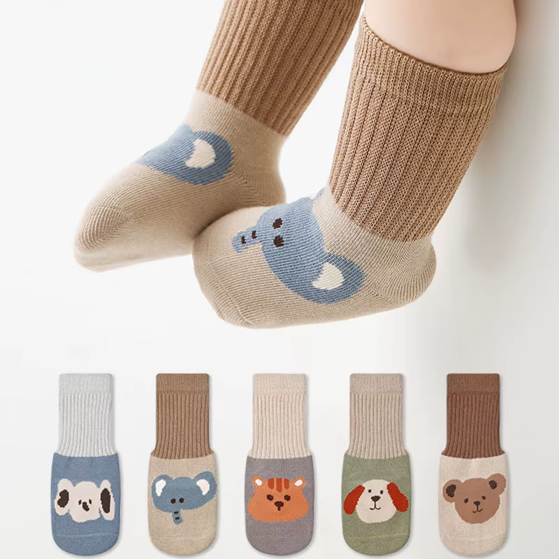 Calcetines infantiles de dibujos animados medianos ergonomicos - imagen 5