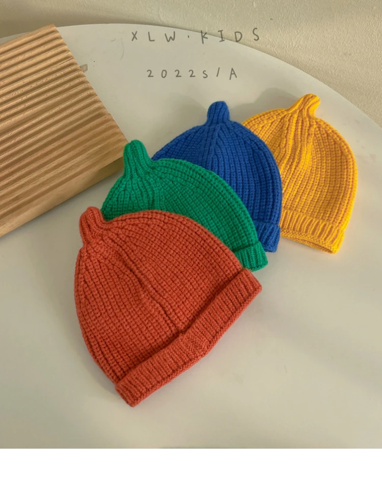 Detalle del tejido de punto del gorro