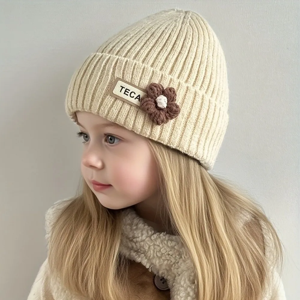 Gorro morado para niña