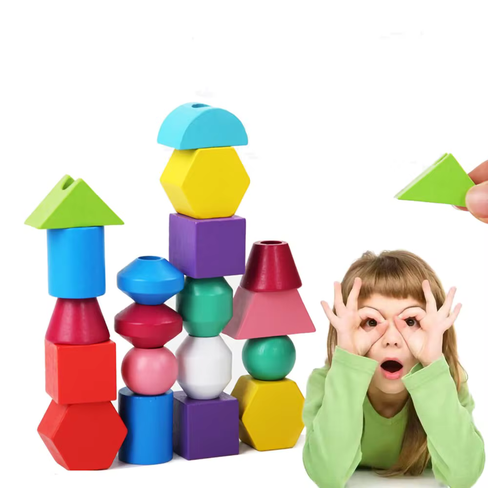 Tarjetas de actividades con formas geométricas