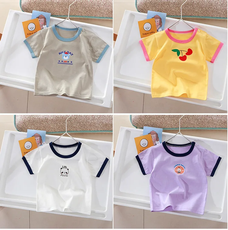 Camiseta infantil con estampado de frutas en algodón