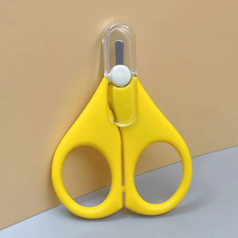Cortaúñas seguro para bebé con tijeras y lima – Kit diario de puericultura - imagen 3