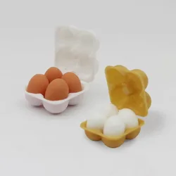 Bandeja con huevos simulada para casa de muñecas – Accesorio miniatura