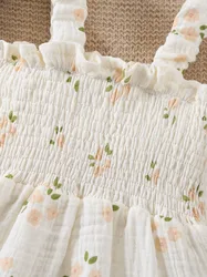 Body veraniego de bebé con flores, tirantes finos y gorro incluido