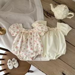 Pelele floral VISgogo para bebé – Cuello cuadrado lazo