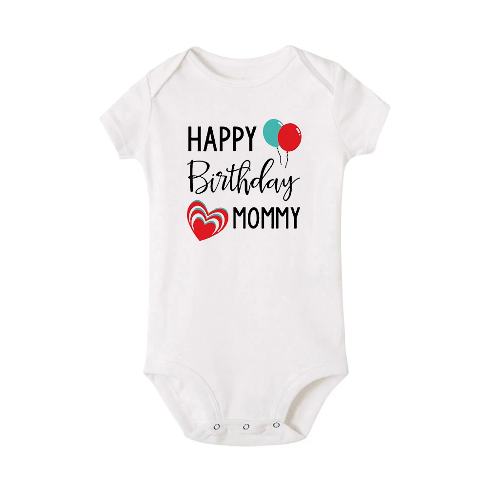 Mono infantil con letras para celebración